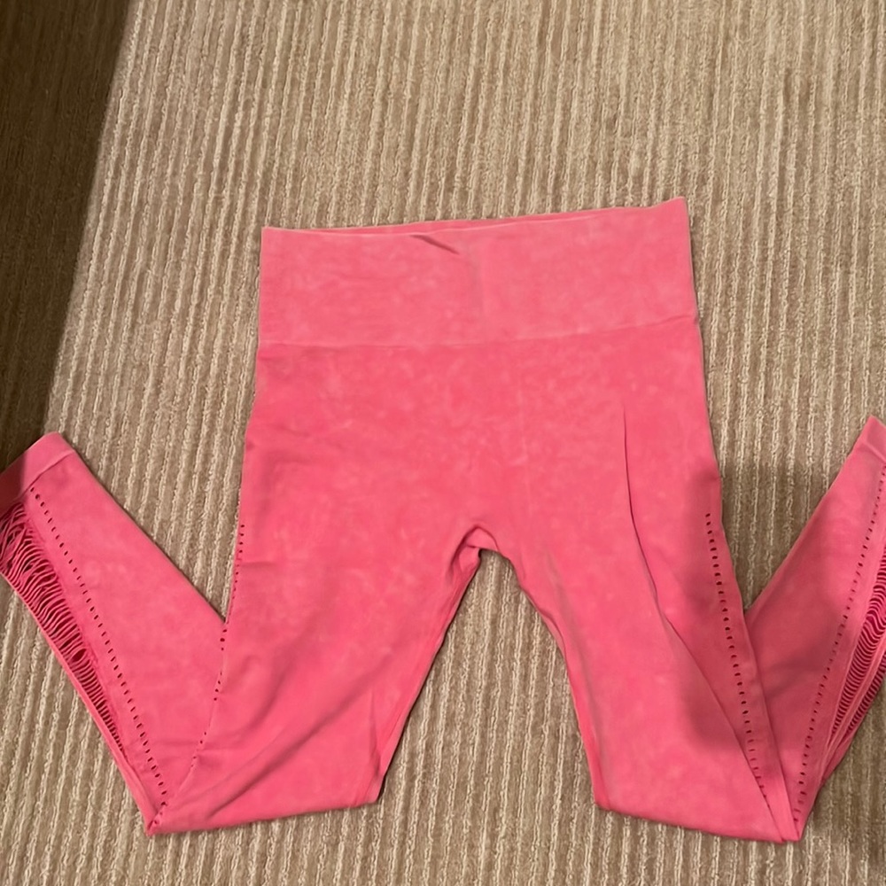 High Waisted Pink Detailed/Cut Out Leggings